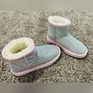 BRAND NEW CUSTOM MADE SWAVORSKI CRYSTAL BOOTS SZ 7